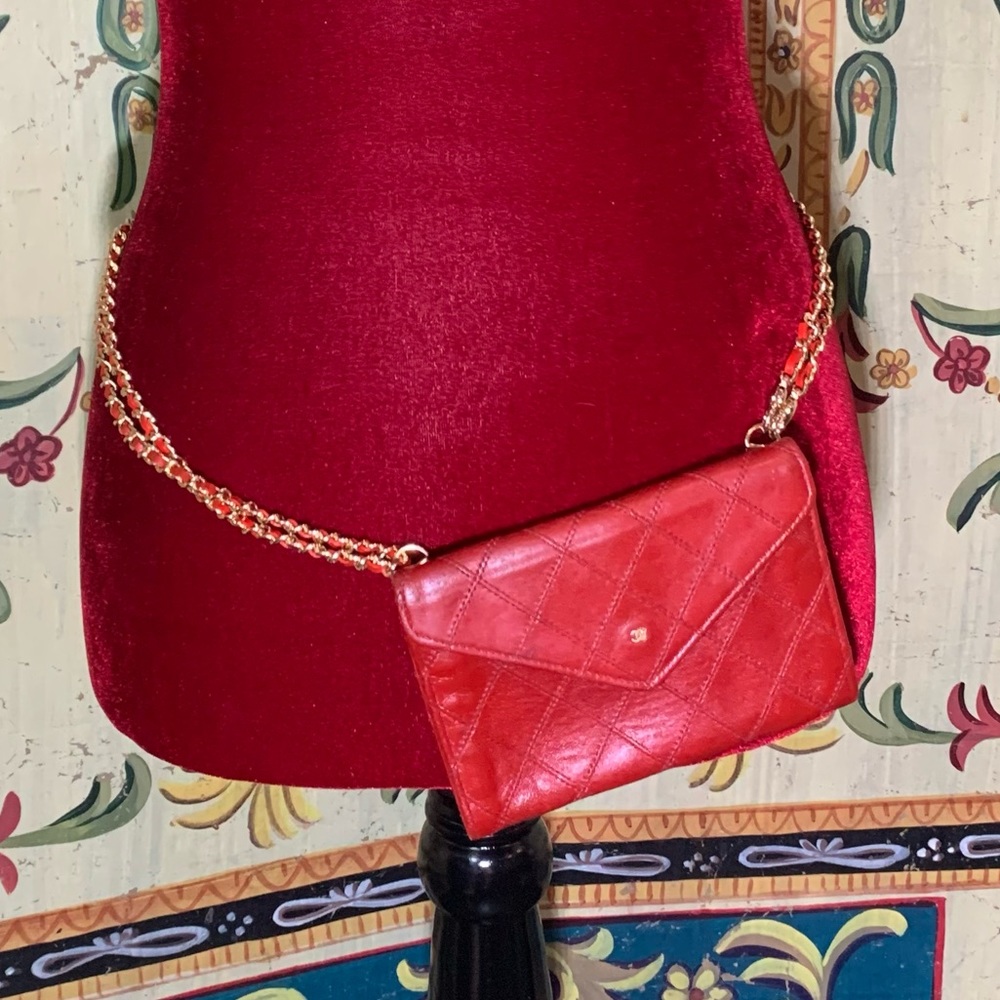 CHANEL Vintage Red Wild Stitch Wallet Micro Chain